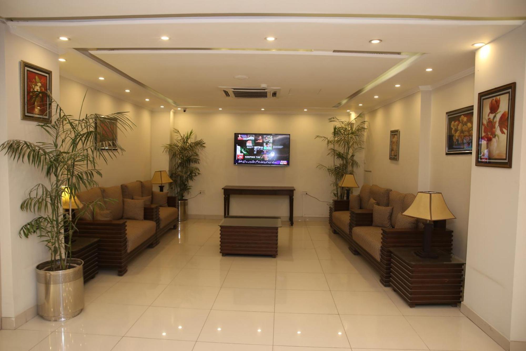 Fort Continental Hotel بيشاور المظهر الخارجي الصورة