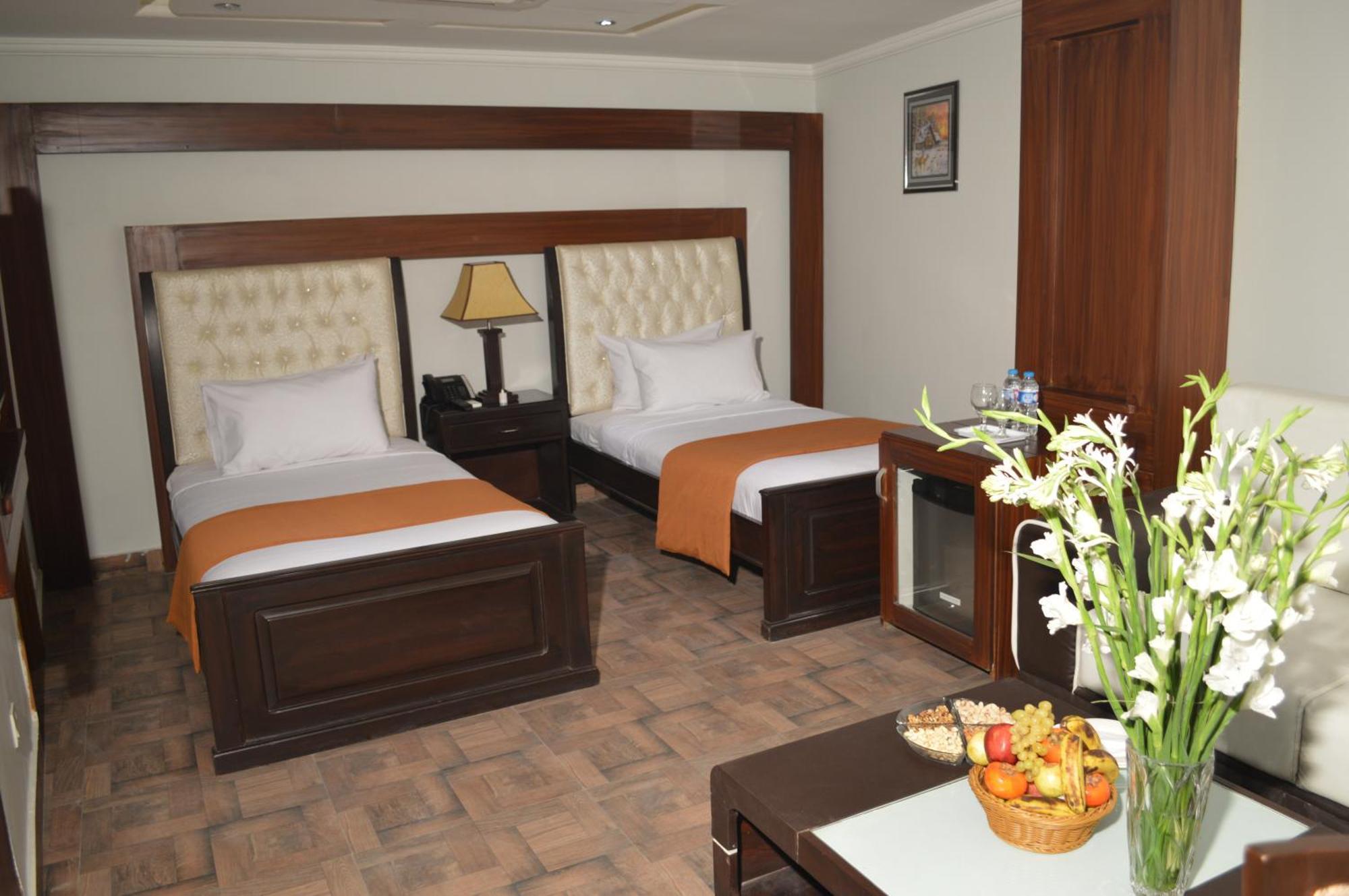 Fort Continental Hotel بيشاور المظهر الخارجي الصورة