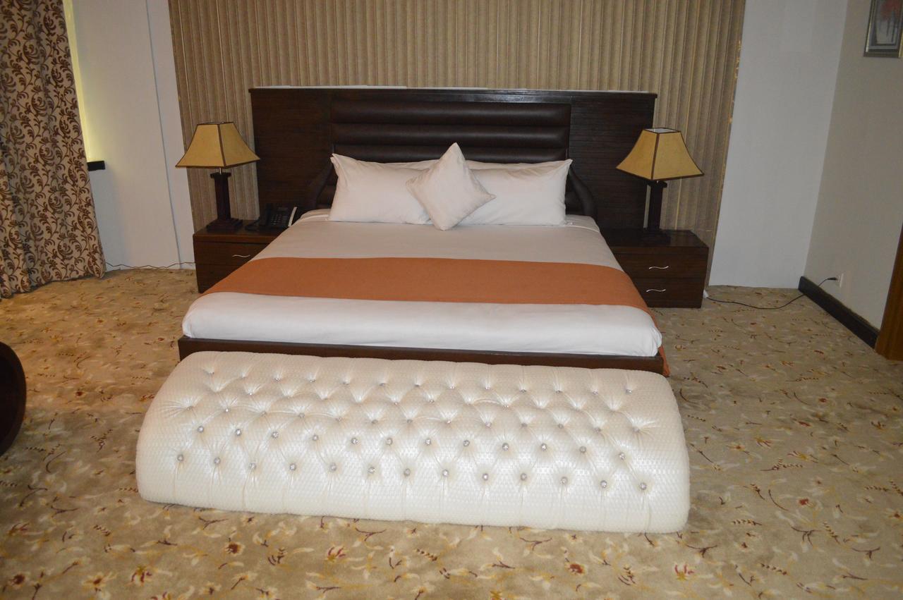 Fort Continental Hotel بيشاور المظهر الخارجي الصورة