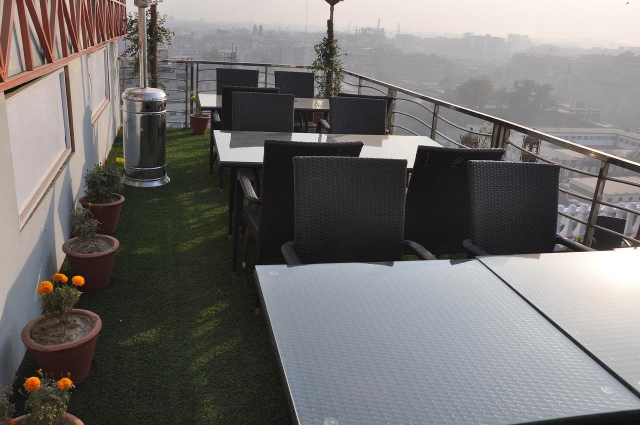 Fort Continental Hotel بيشاور المظهر الخارجي الصورة