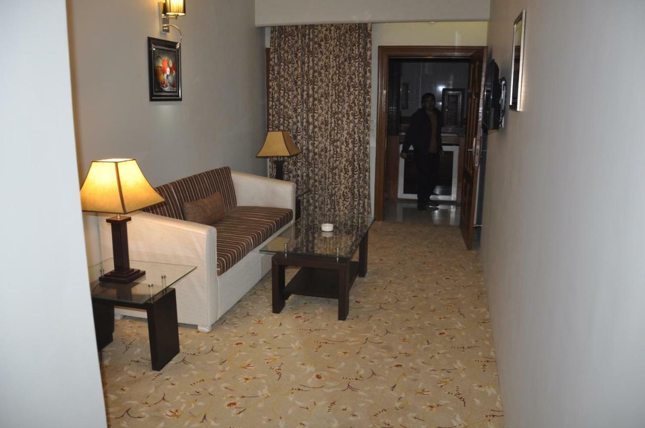 Fort Continental Hotel بيشاور المظهر الخارجي الصورة